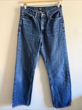 BDG women’s high waisted Cowboy Jean Straight Leg Jeans in Dark Blue waist 28